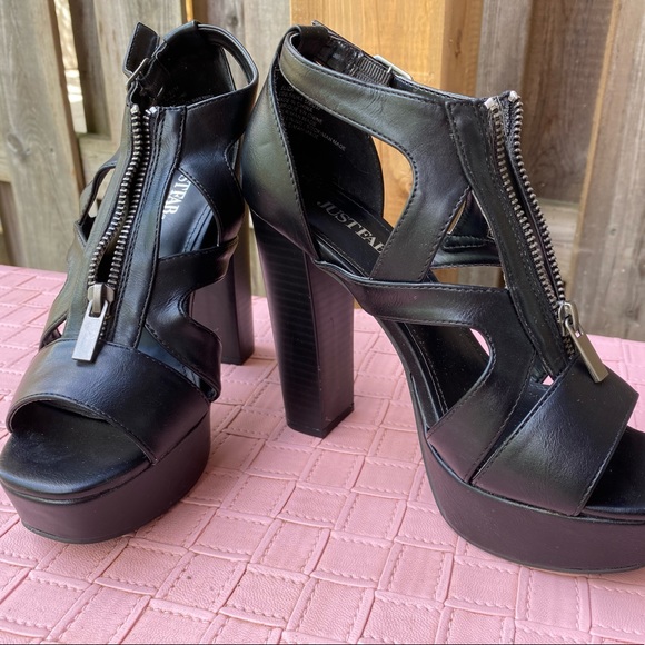 ~ sexy black zippered platform heels ~ - Picture 3 of 3